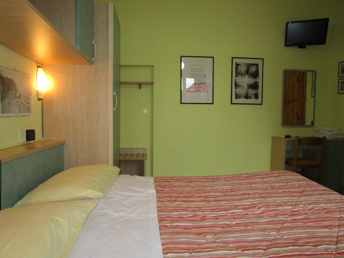 Albergo Primavera Senigália Exterior foto